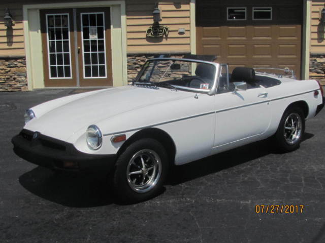 1978 MG MGB Convertible - photo 2