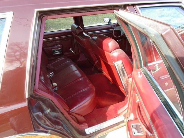 1978 Oldsmobile Custom Cruiser deluxe - photo 10