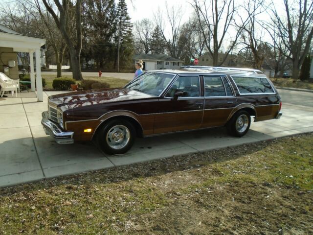 1978 Oldsmobile Custom Cruiser deluxe - photo 3