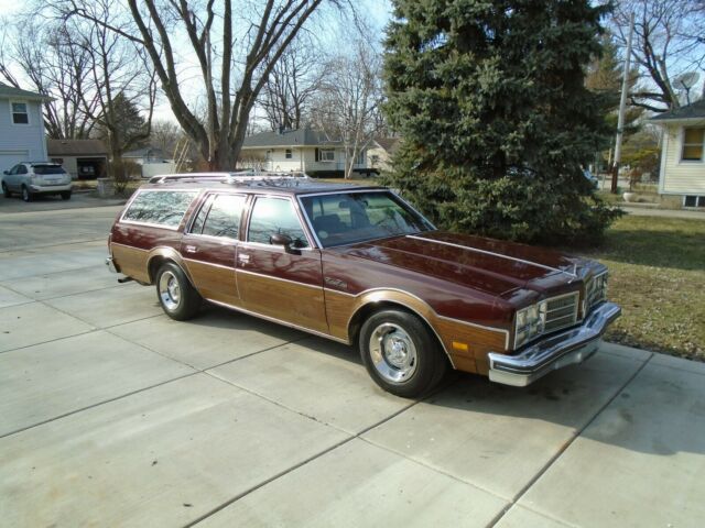 1978 Oldsmobile Custom Cruiser deluxe - photo 7