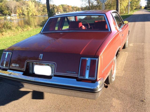 1978 Oldsmobile Cutlass Sport rally trim package - photo 2