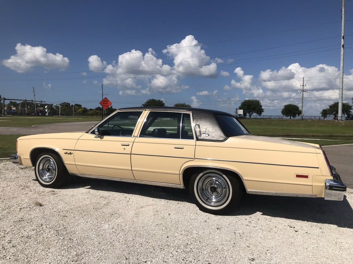 1978 Oldsmobile Ninety-Eight Regency - photo 2