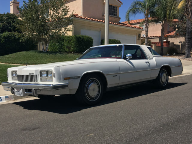 1978 Oldsmobile Toronado XS Brougham Coupe 2-Door 6.6L (403cui) V8 1978 Oldsmobile Toronado Brougham Coupe