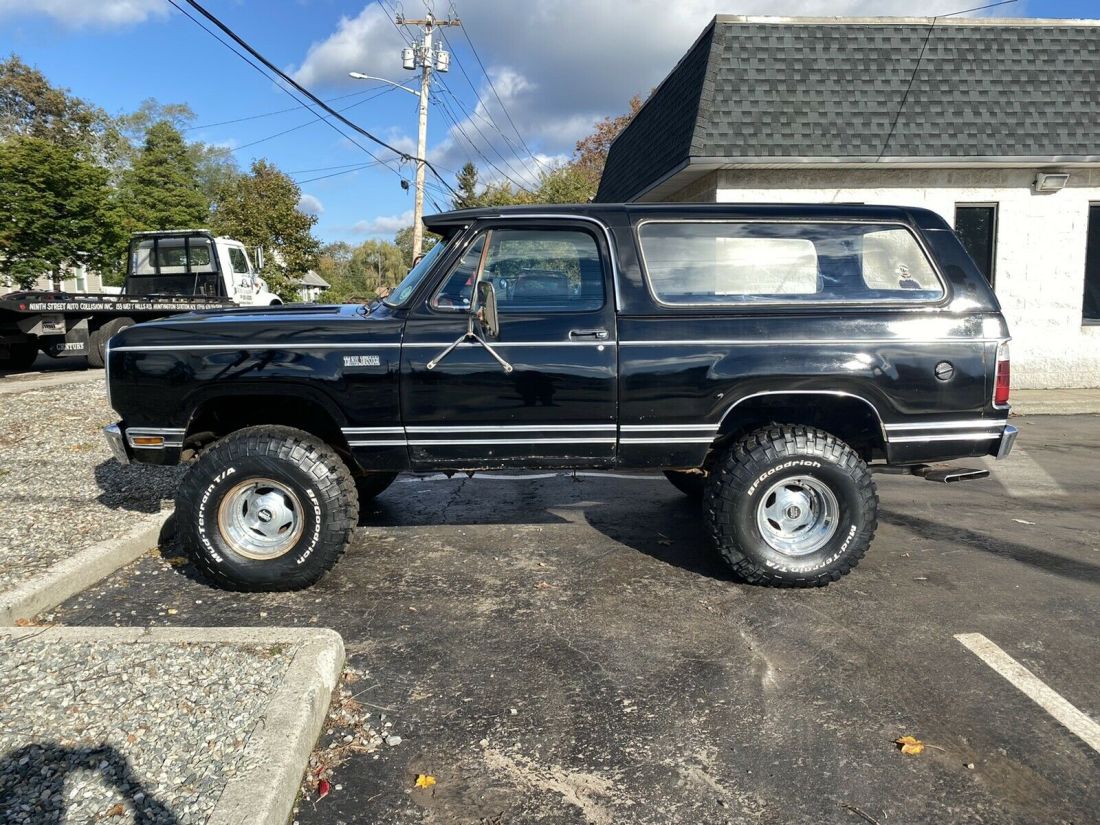 1978 Plymouth Trail Duster sport - photo 12