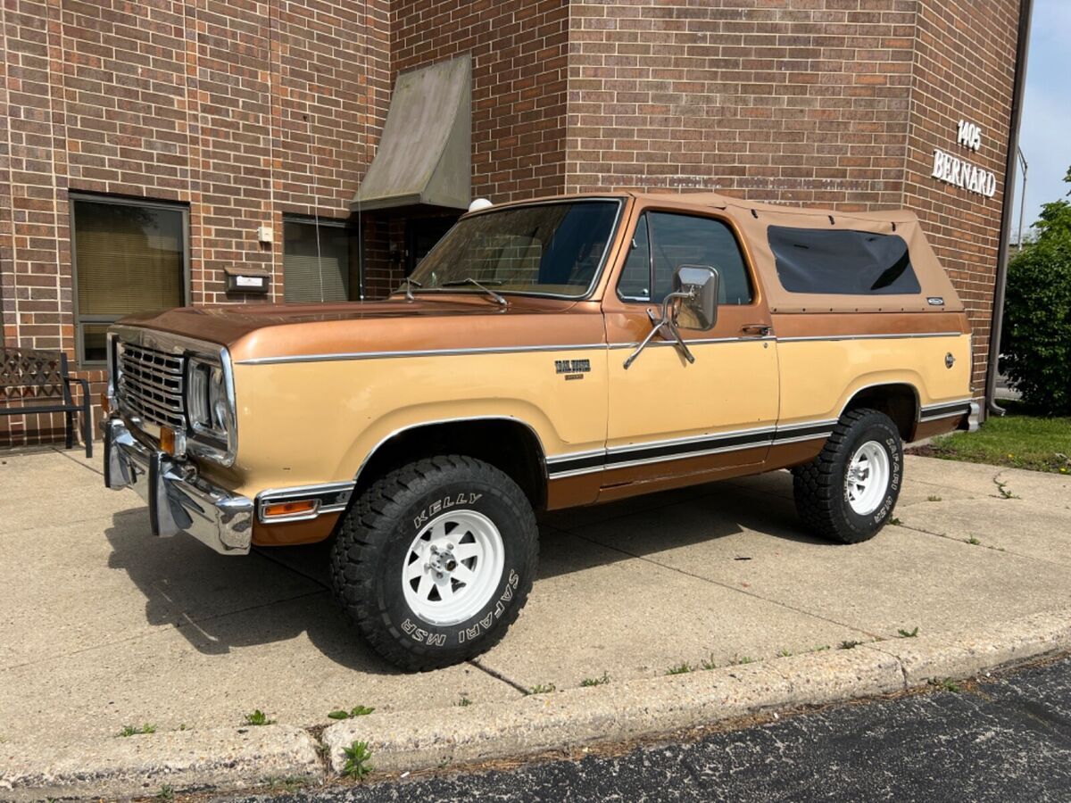 1978 Plymouth Trailduster Sport - AC - photo 2