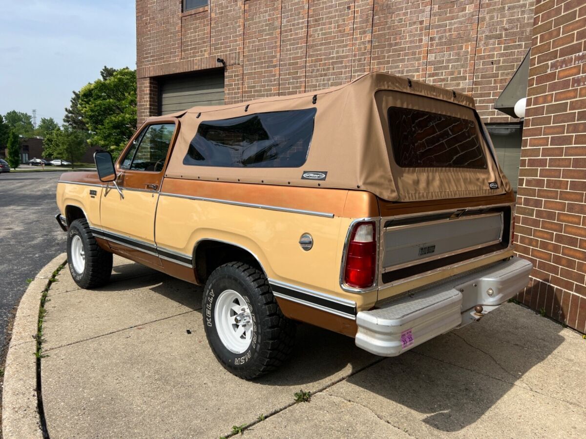 1978 Plymouth Trailduster Sport - AC - photo 4