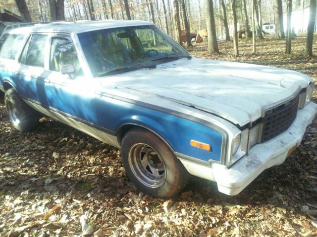 1978 Plymouth Volare Base Wagon 4-Door - photo 2