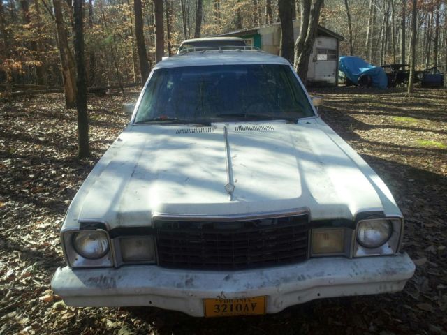 1978 Plymouth Volare Base Wagon 4-Door - photo 6