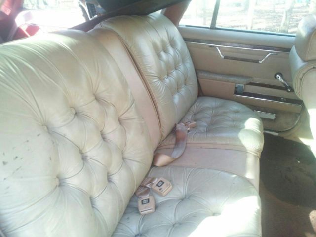 1978 Plymouth Volare Base Wagon 4-Door - photo 8