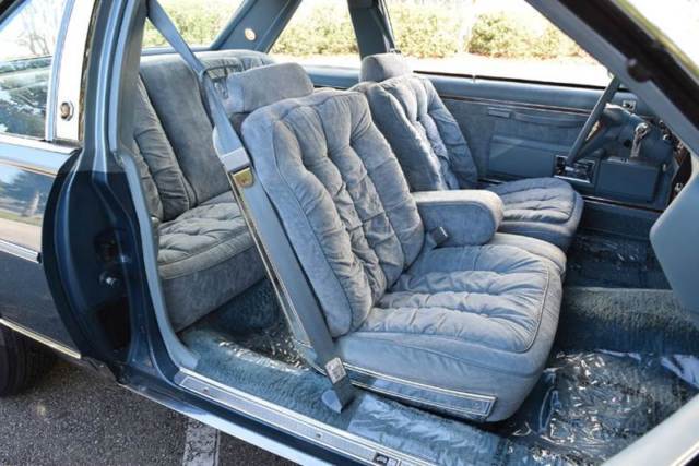 1978 Pontiac Bonneville Brougham - photo 8