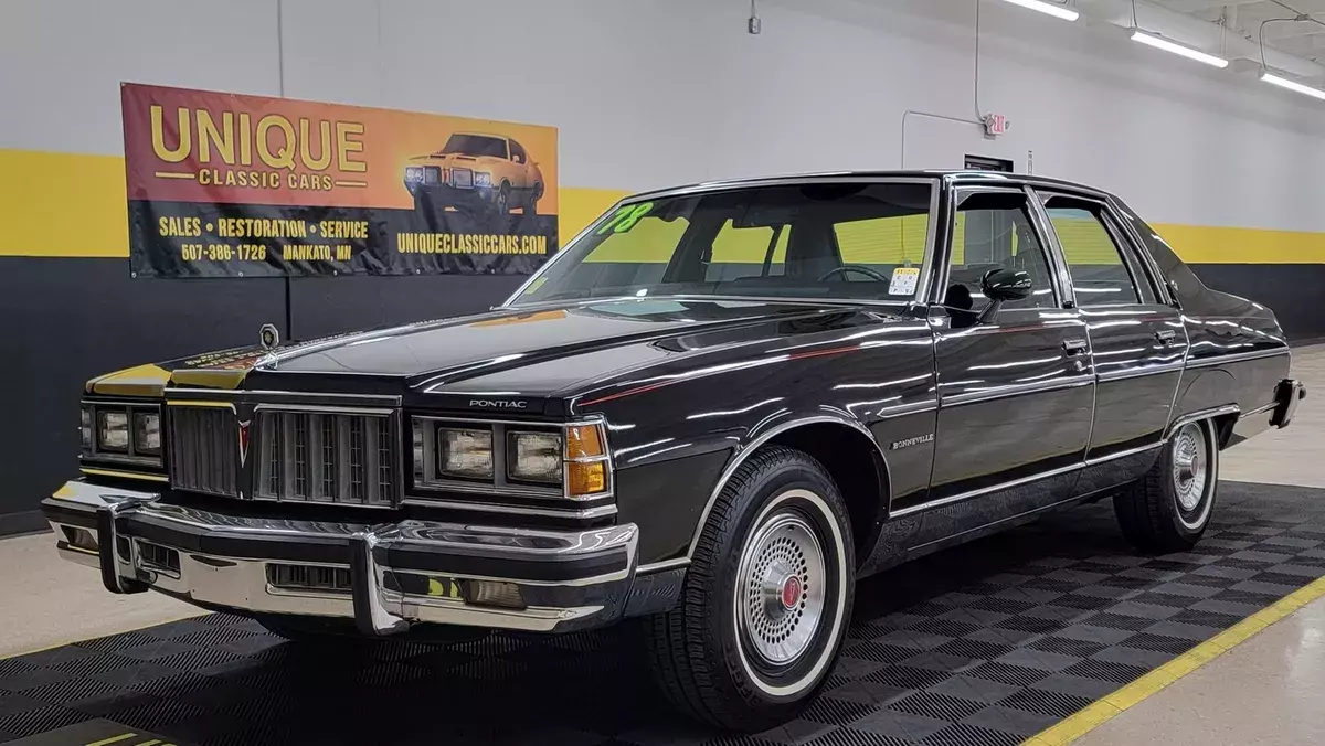 1978 Pontiac Bonneville 28000 Actual Miles 1978 Pontiac Bonneville
