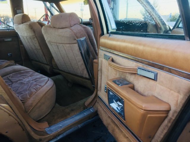 1978 Pontiac Bonneville Brougham - photo 4