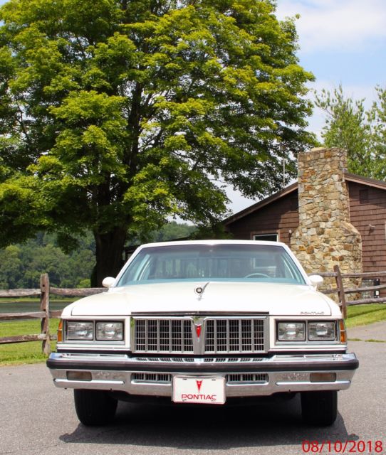 1978 Pontiac Bonneville BROUGHAM - photo 2
