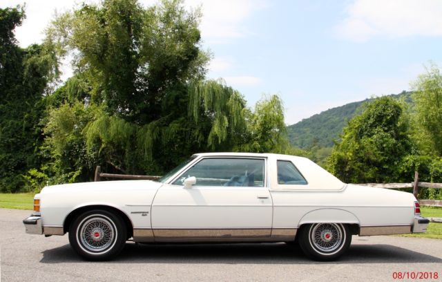 1978 Pontiac Bonneville BROUGHAM - photo 3
