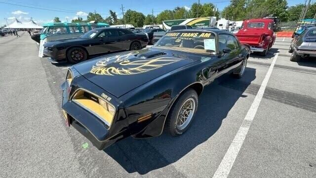 1978 Pontiac Trans Am 400 CI V-8, Automatic, WS6 and W72 Packages - photo 7