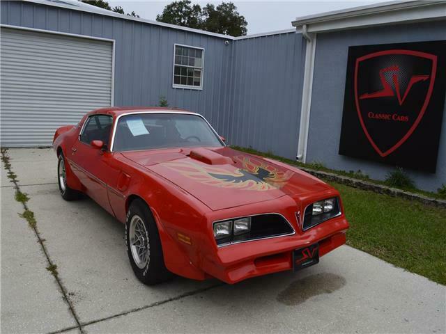 1978 Pontiac Firebird Trans-Am nice in, nice out a joy to drive! - photo 2