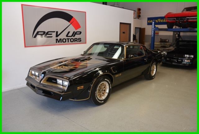 1978 Pontiac Firebird Trans Am Special Edition Y82 Smokey and the Bandit 1978 Pontiac Trans Am Special Edition