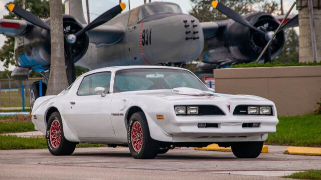 1978 Pontiac Trans Am Custom Classic - photo 4