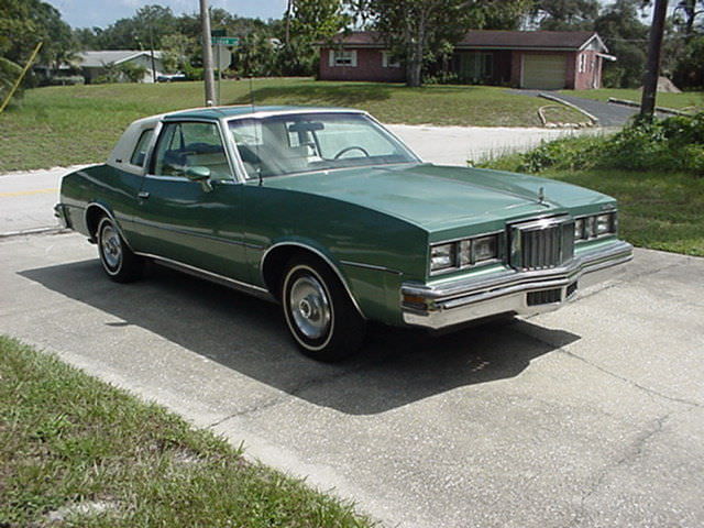 1978 Pontiac Grand Prix Base Coupe 2-Door - photo 4