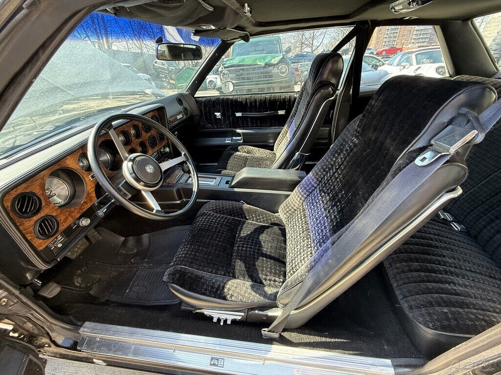 1978 Pontiac Le Mans - photo 12