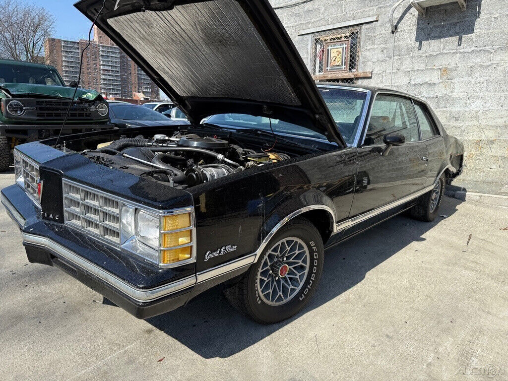 1978 Pontiac Le Mans - photo 5