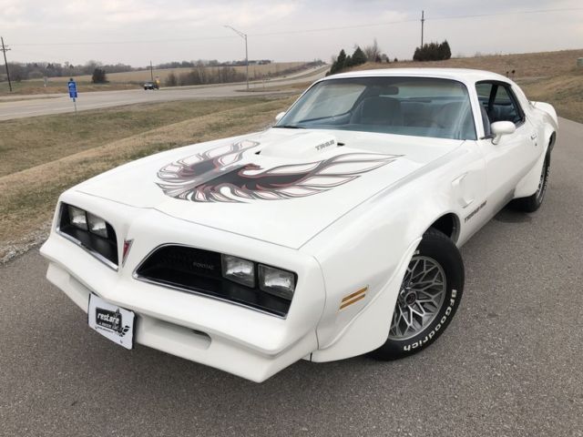1978 Pontiac Trans Am 53277 Miles White Coupe 400 Pontiac 6.6 Liter 3 Speed Aut 1978 Pontiac Trans Am --