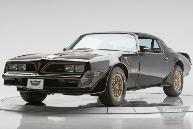 1978 Pontiac Trans Am Firebird V8 400ci V8 Automatic Coupe Black on Black 1978 Pontiac Trans Am Firebird 400 V8