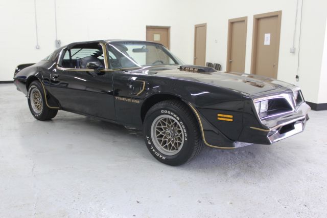 1978 Pontiac Trans Am T-Top #'s Matching 400 4spd WS6 Z Code Factory Black NICE 1978 Pontiac Trans Am T/A WS6 Tilt Column Wheels Vinyl PHS Documented