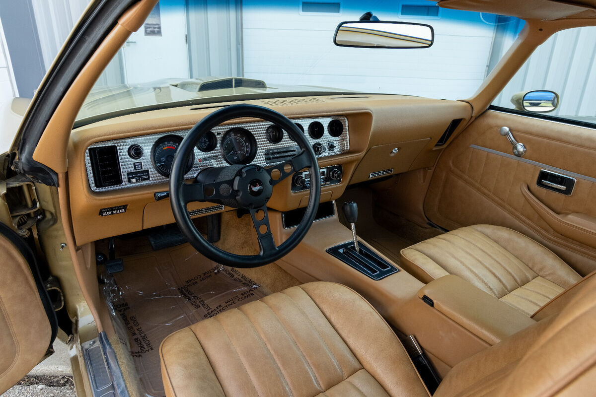 1978 Pontiac Trans Am WS6, 400ci, Auto, AC, Only 4.7k mile, Solar Gold - photo 12