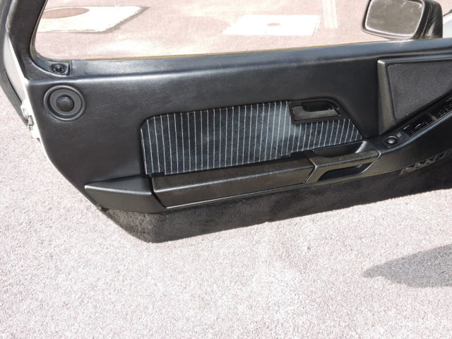 1978 Porsche 928 5-Spd. LSD. Cloth. No Sunroof. - photo 10
