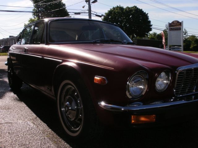 1978 Jaguar XJ12 - photo 3