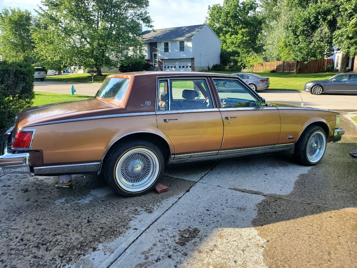 1978 Cadillac Seville - photo 2