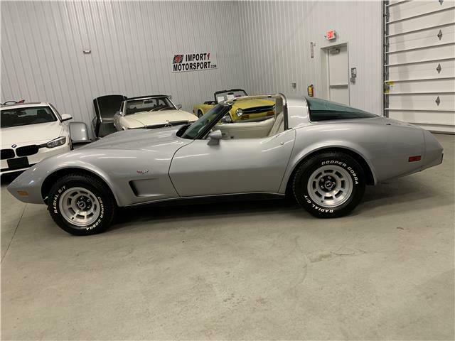 1978 Chevrolet Corvette -- - photo 2