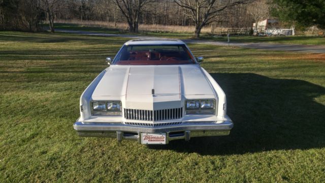 1978 Oldsmobile Toronado XS Brougham - photo 2