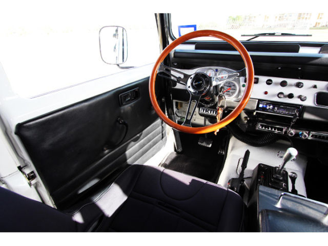 1978 Toyota Land Cruiser FJ 40 - photo 11