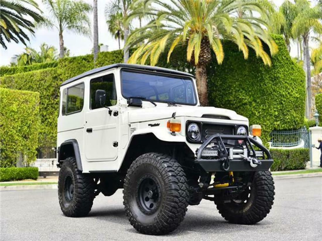 1978 Toyota Land Cruiser 7,588 Miles White 2dr SUV Chevrolet LS engine Automati 1978 Toyota Land Cruiser