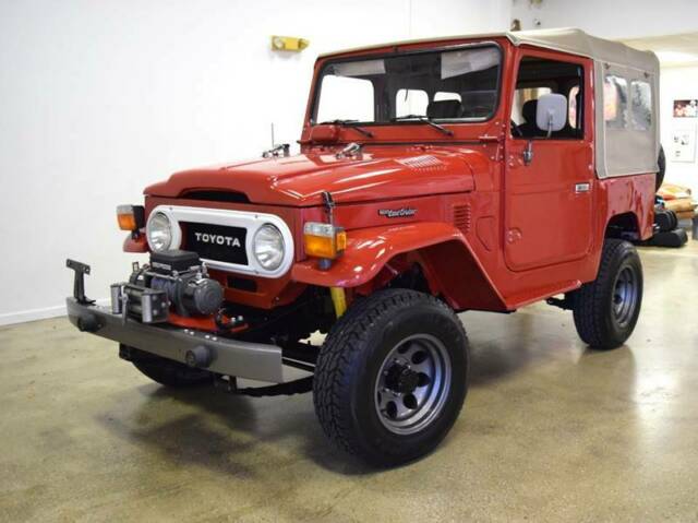 1978 Toyota Land Cruiser FJ 40 - photo 8