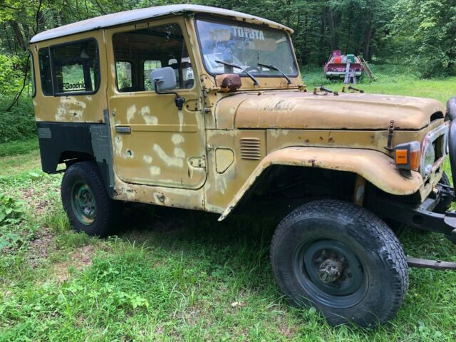 1978 Toyota Land Cruiser FJ 40 - photo 2
