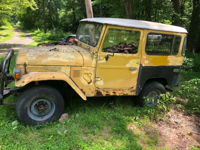 1978 Toyota Land Cruiser FJ 40 - photo 3
