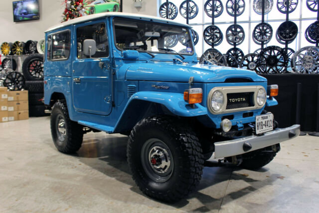 1978 Toyota Land Cruiser FJ40 4.2 A/C Sky Blue FJ Company Restoration