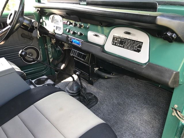 1978 Toyota Land Cruiser FJ40 - photo 10