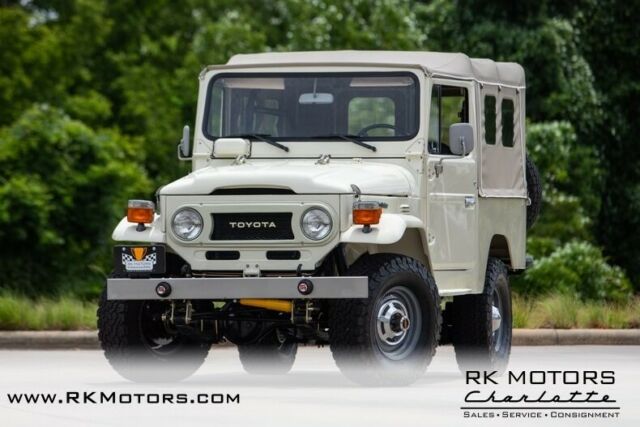 1978 Toyota Land Cruiser FJ43 - photo 3