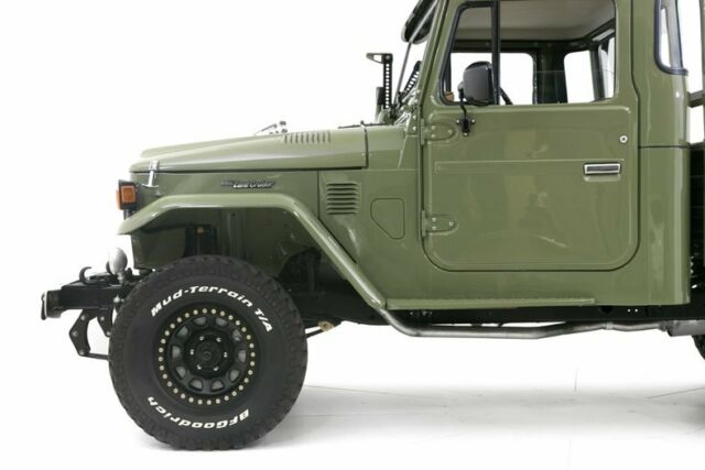 1978 Toyota Land Cruiser HJ-45 Long Bed Pickup -- - photo 3