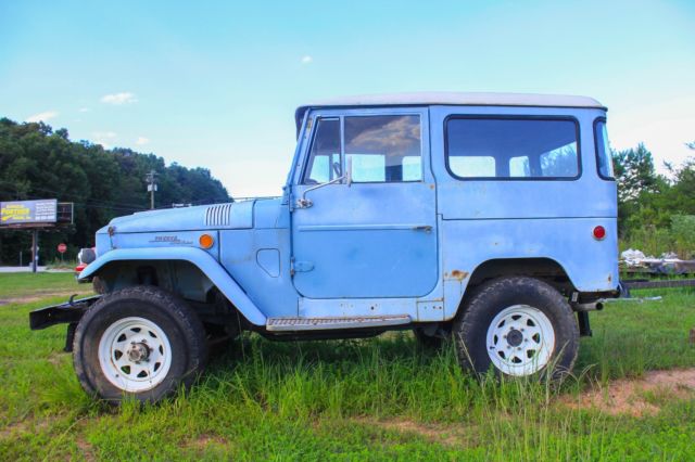 1969 Toyota Land Cruiser fj 40 - photo 2