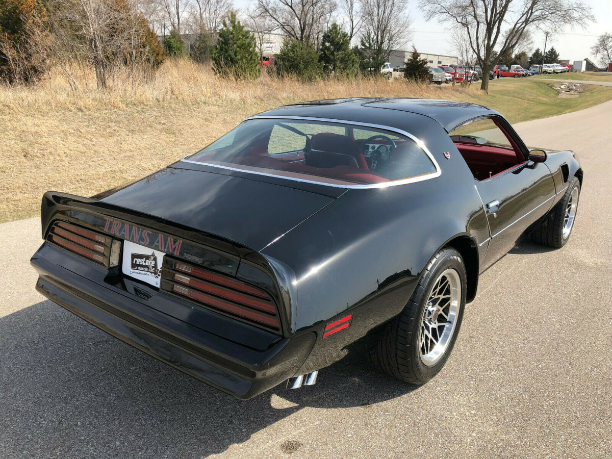 1978 Pontiac Trans Am 400ci, 4 Speed, Black, 17x9 Wheels, Fisher T-Tops - photo 7