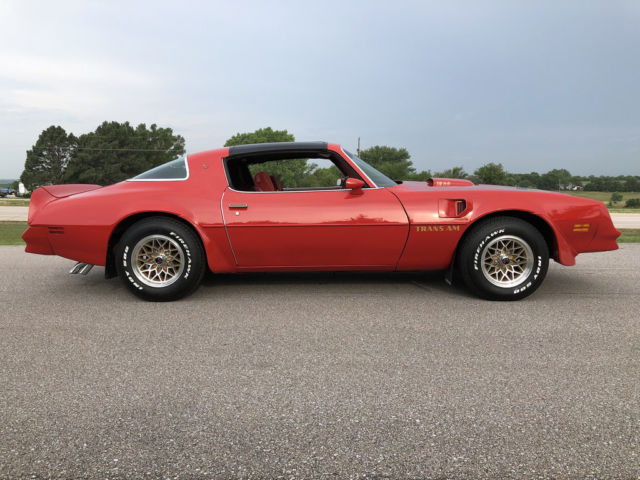 1978 Pontiac Trans Am - PHS Documented, T-Tops, 6.6 Litre V8, Mayan Red - photo 11