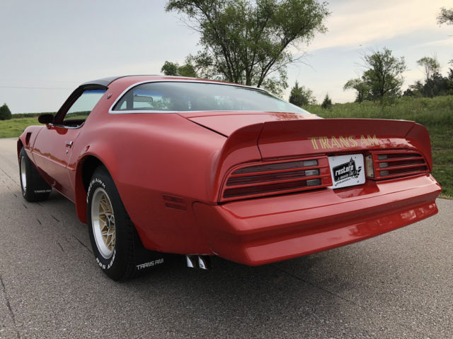 1978 Pontiac Trans Am - PHS Documented, T-Tops, 6.6 Litre V8, Mayan Red - photo 7