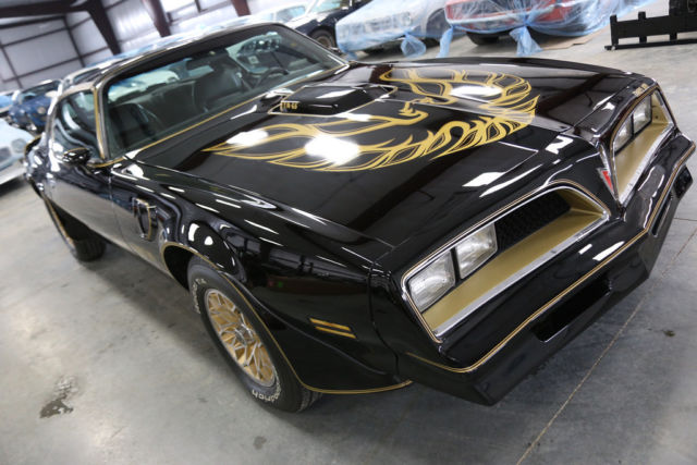 1978 Trans AM with Special Edition Bandit Decal Kit 1978 Pontiac Trans Am