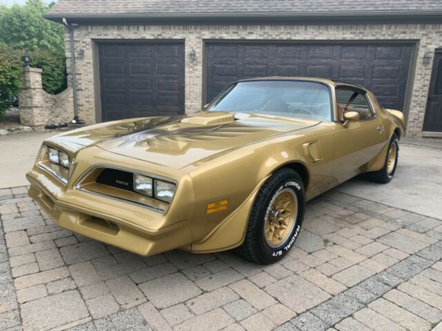1978 TRANS AM Y88. /. 4 speed 1978 Pontiac Trans Am Y88
