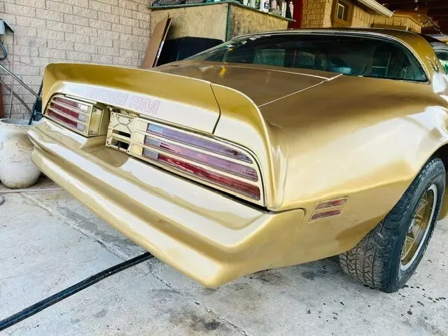 1978 Pontiac Trans Am Y88 SE, WS6 Pontiac 400, Auto, Gold Fisher T-Tops - photo 4